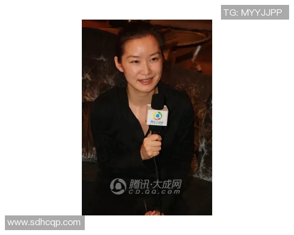 刘丽的CSGO人生探索:从新手到职业选手的成长之路 刘丽的CSGO人生探索:从新手到职业选手的成长之路